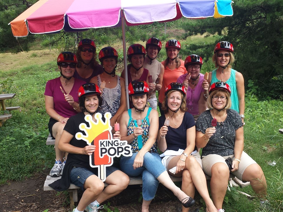popsicle tasting tour a group of ladies on a food tour